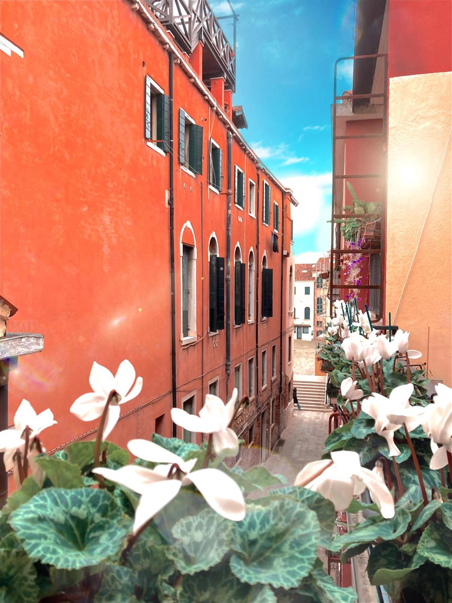 Hinc Domus - Venezia Historical City Center Buitenkant foto