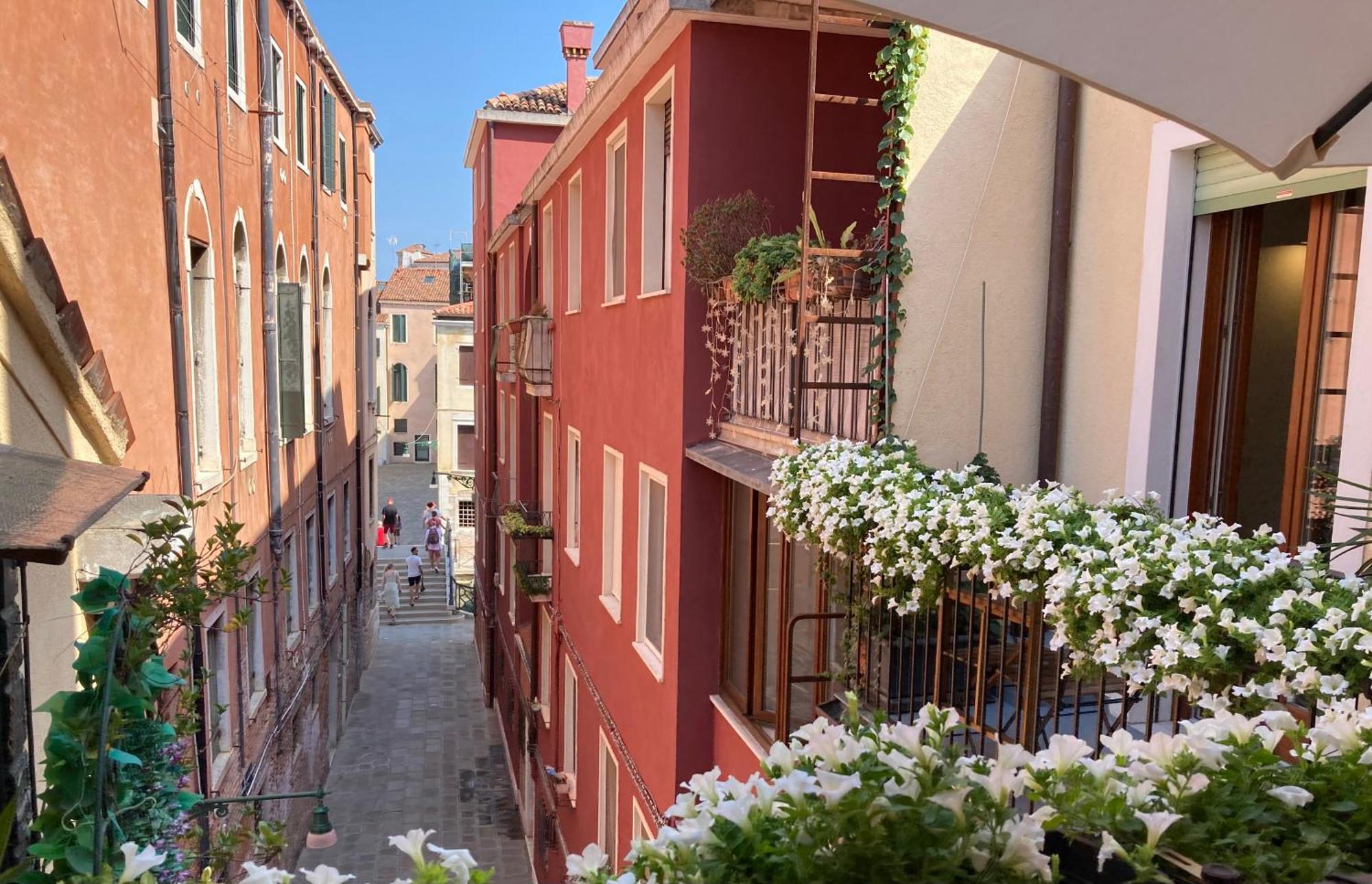 Hinc Domus - Venezia Historical City Center Buitenkant foto